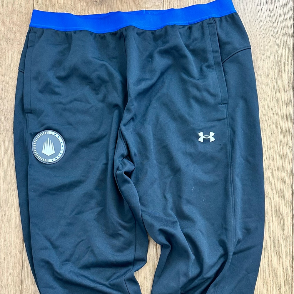 Under Armor sweatpants IMG EDITION